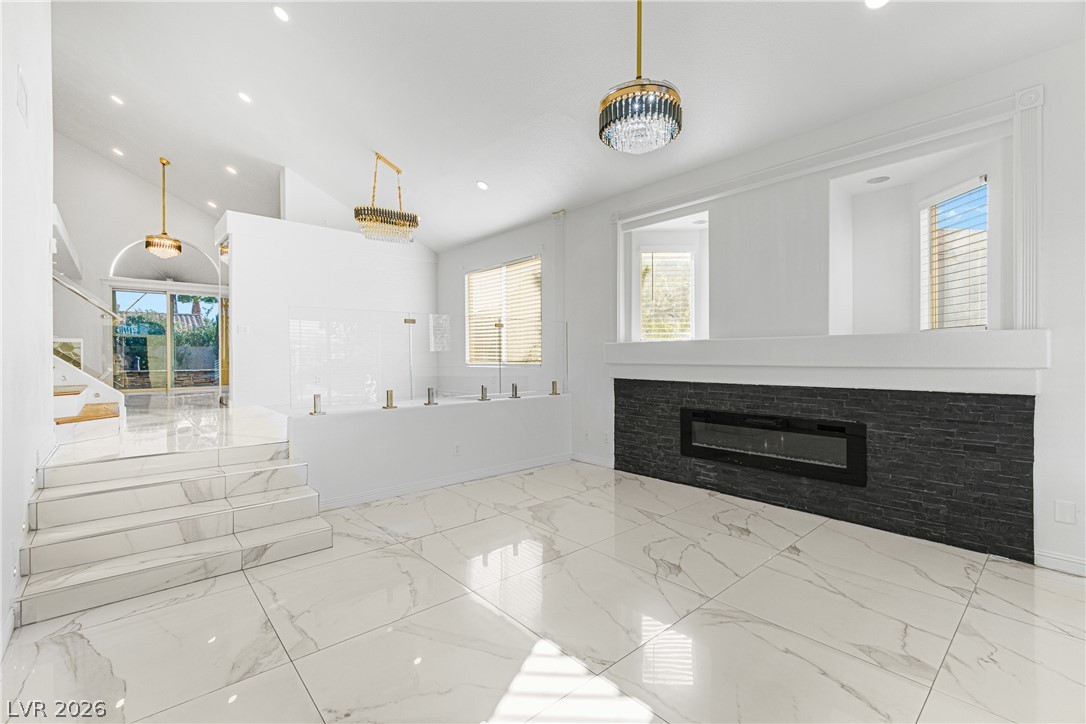 Photo 5 of 8237 Mountain Heather Court