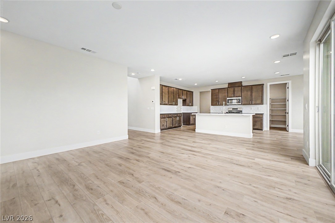 Photo 14 of 43, 8300 Charleston Peak Street