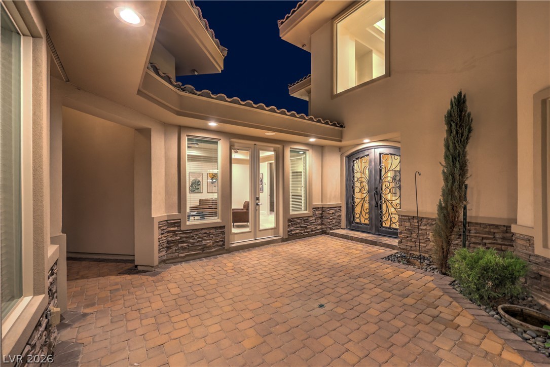 Photo 12 of 97, 9727 Dream Brook Court