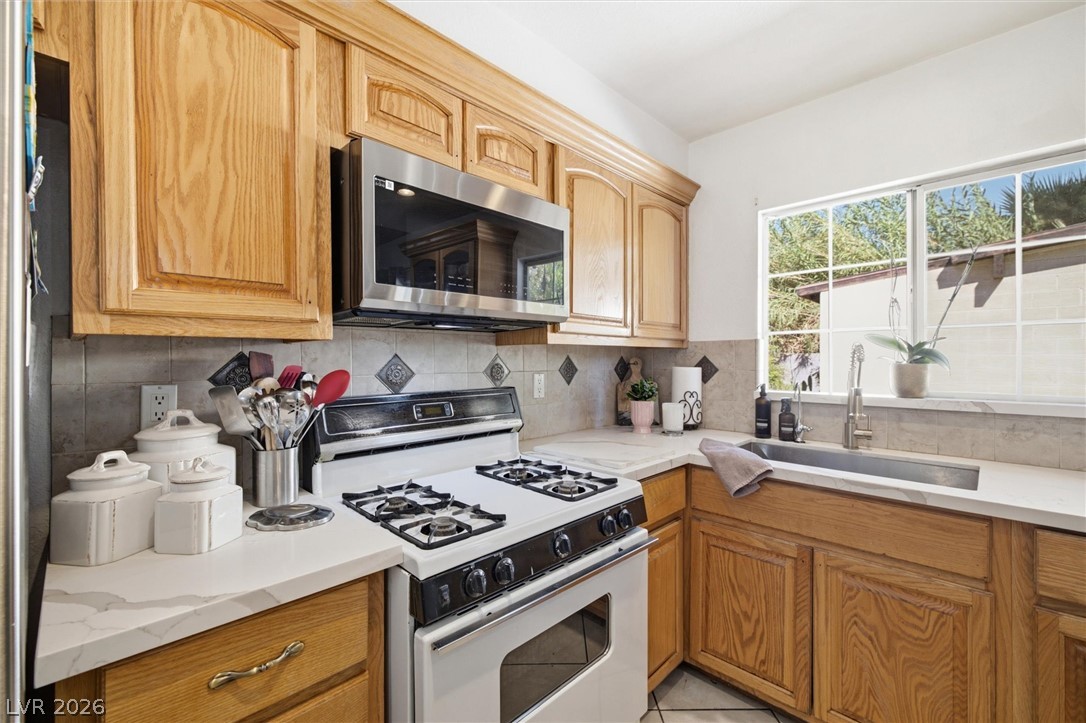 Photo 15 of 27, 61 Lafaette Street