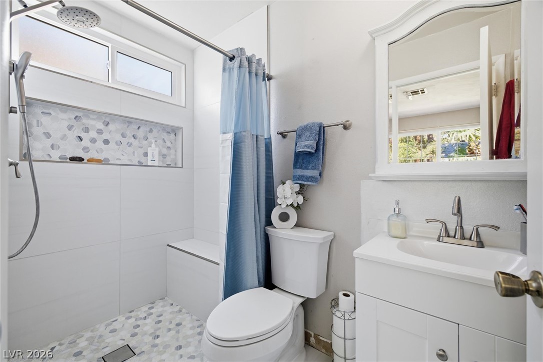 Photo 20 of 27, 61 Lafaette Street