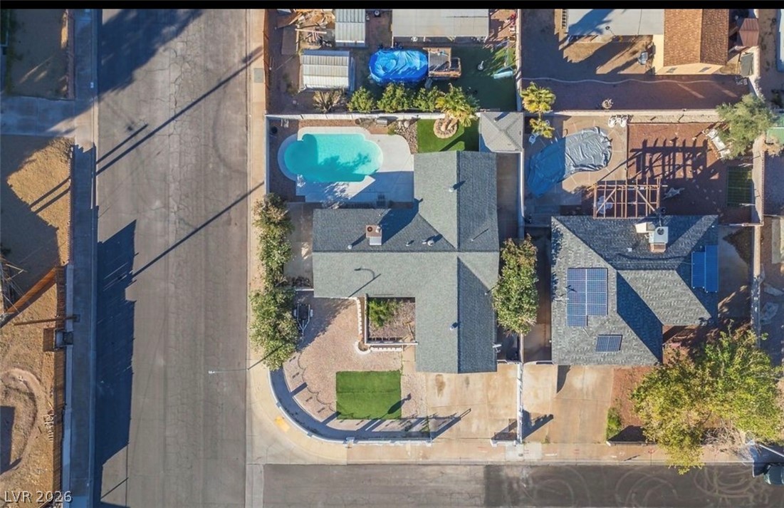 Photo 2 of 501 Close Avenue