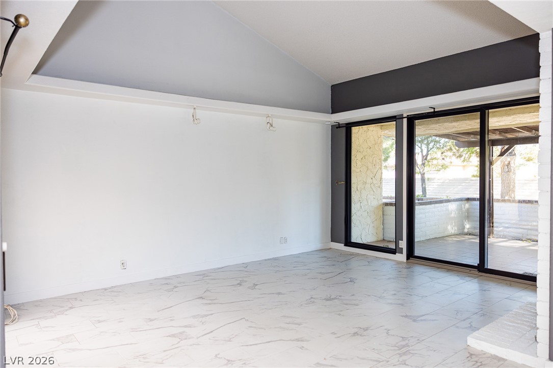 Photo 9 of 42, 3065 Conquista Court