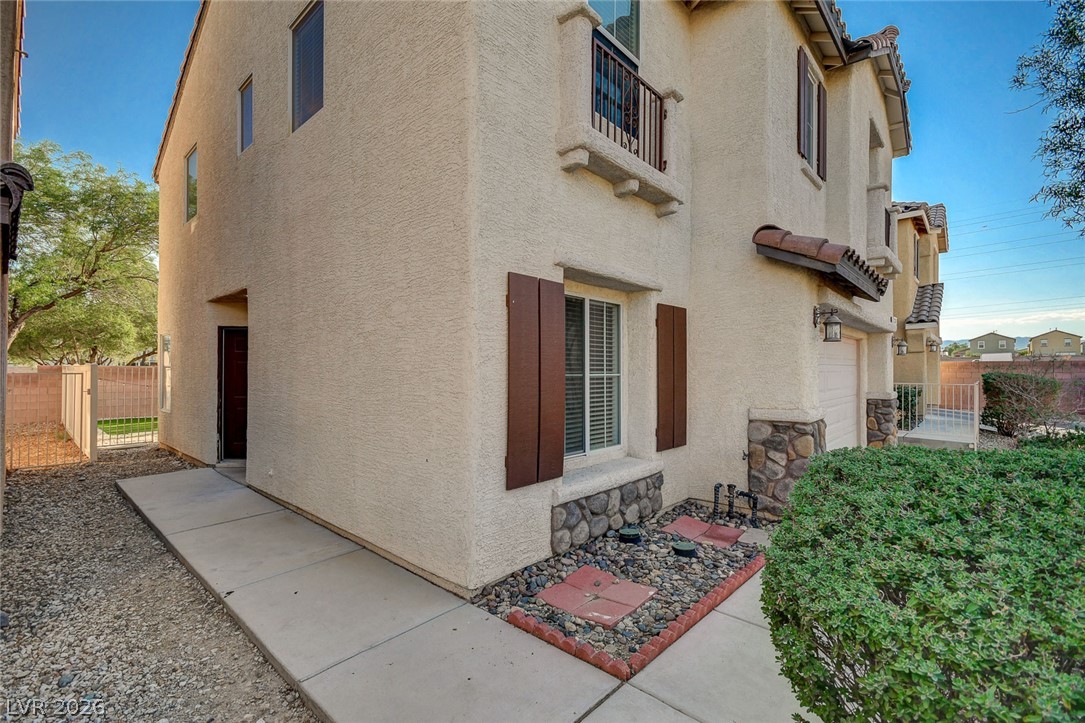 Photo 4 of 5087 Penryn Court