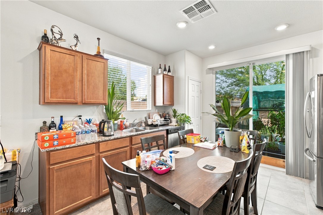 Photo 6 of 21, 8768 Sand Verbena Avenue