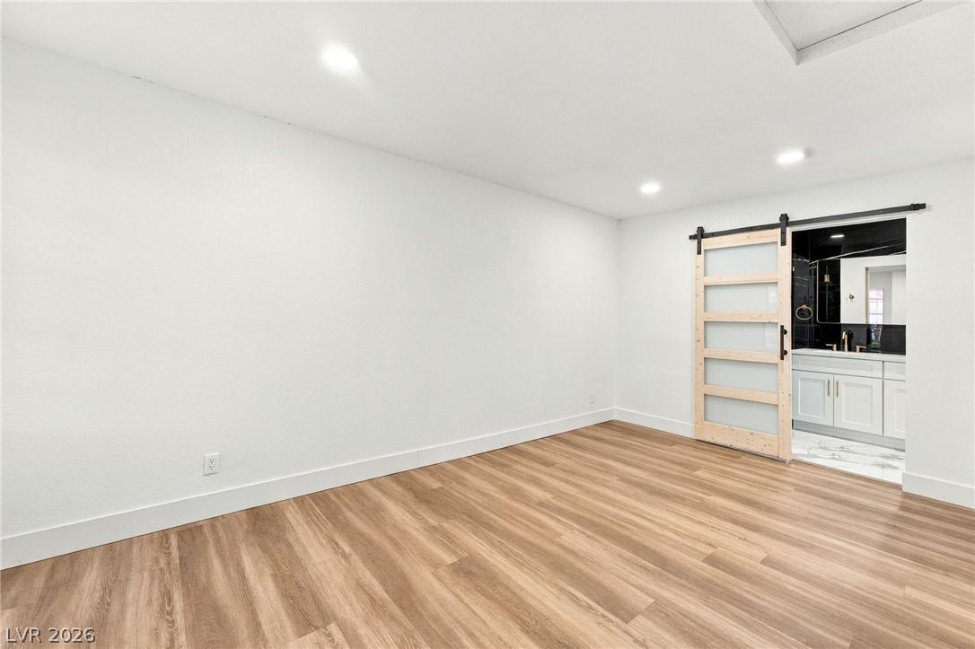 Photo 19 of 37, 2200 S Fort Apache Road #2011