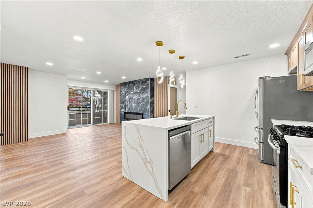 Photo 3 of 2200 S Fort Apache Road #2011