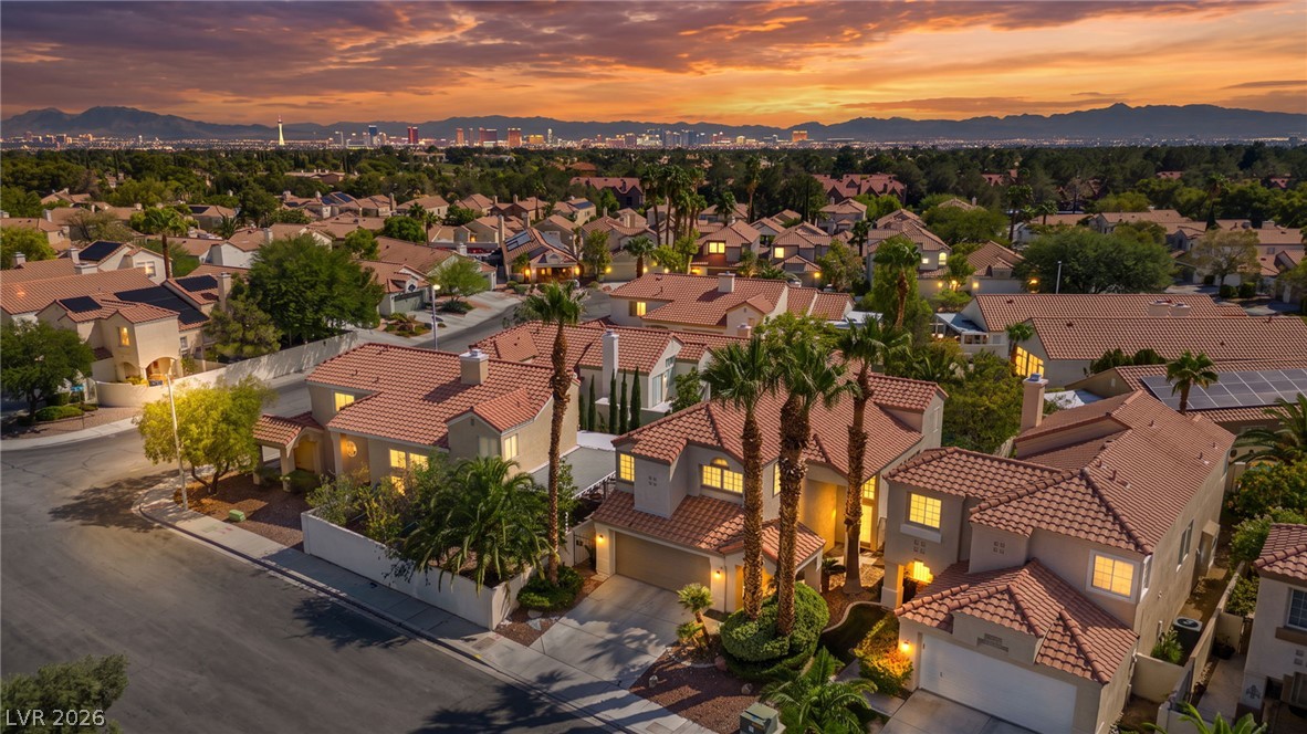 1828 Derbyshire Drive, Las Vegas 89117
