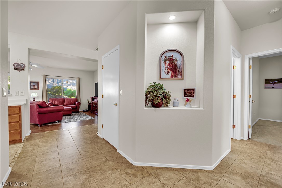 Photo 14 of 29, 2832 Goldcreek Street