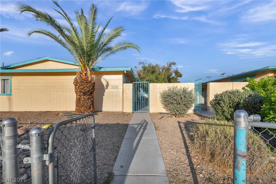 Photo 7 of 21, 2230 N Lamb Boulevard