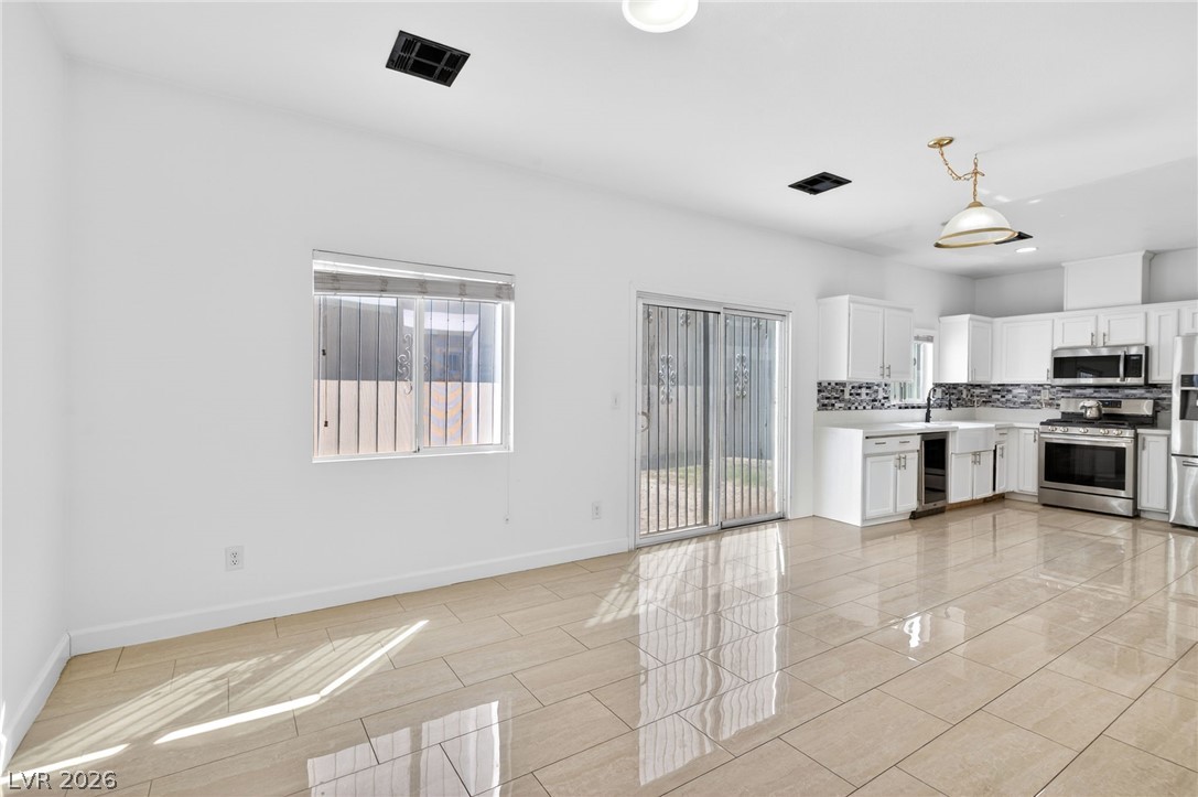 Photo 8 of 37, 2130 Trebbiano Way
