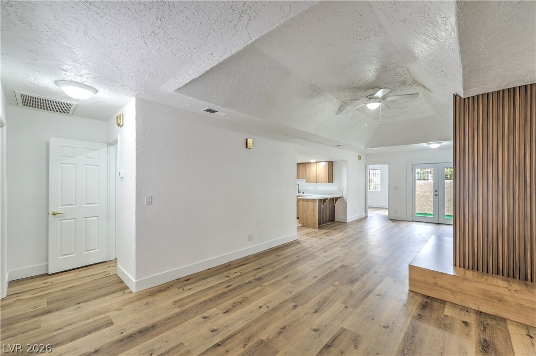 Photo 10 of 36, 1857 Arbol Verde Way