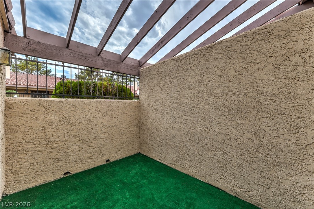 Photo 27 of 36, 1857 Arbol Verde Way