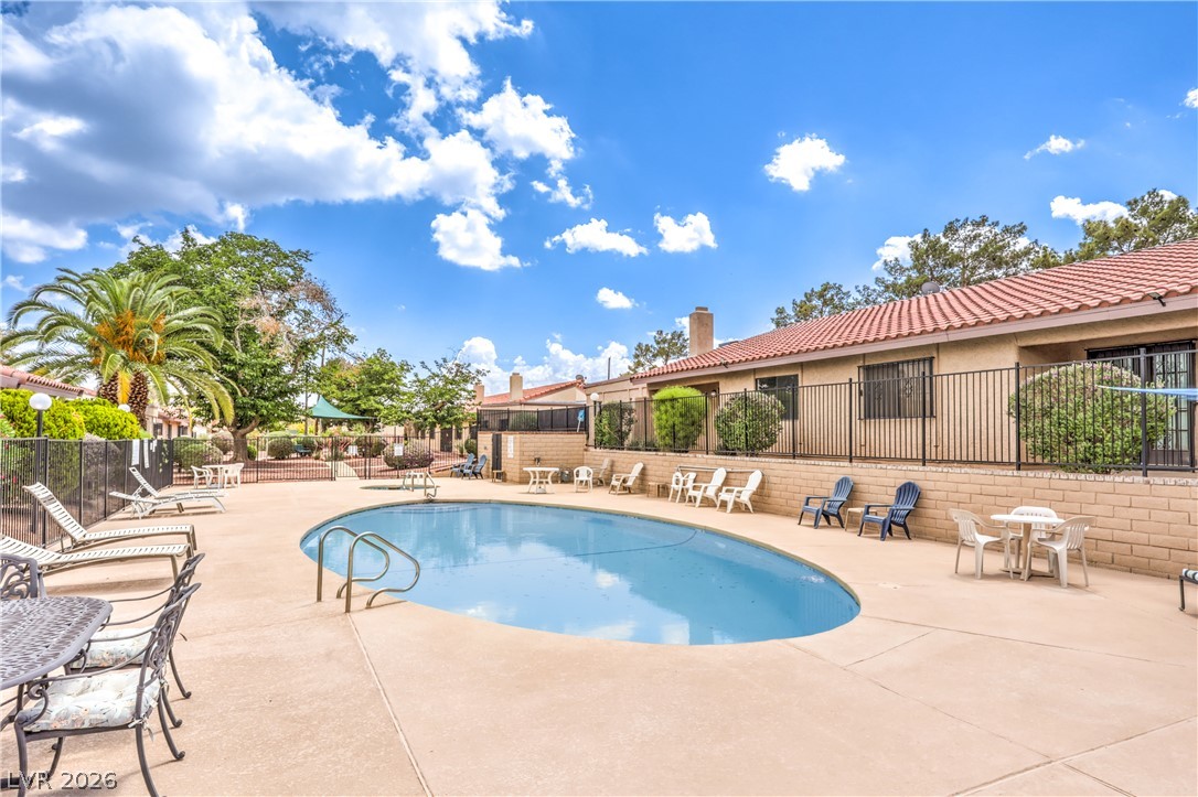 Photo 33 of 36, 1857 Arbol Verde Way