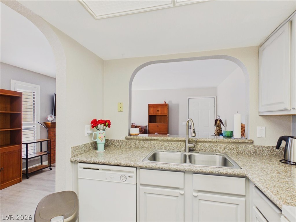 Photo 19 of 50, 3411 Sunfish Drive #A