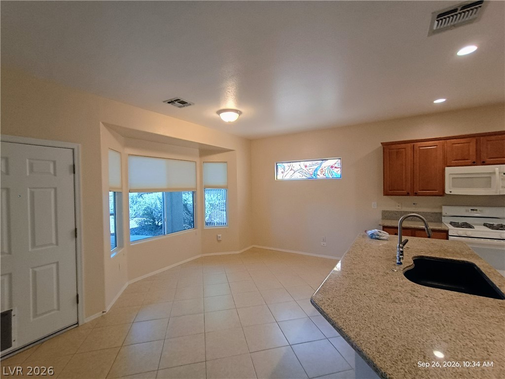Photo 4 of Henderson, NV 89052