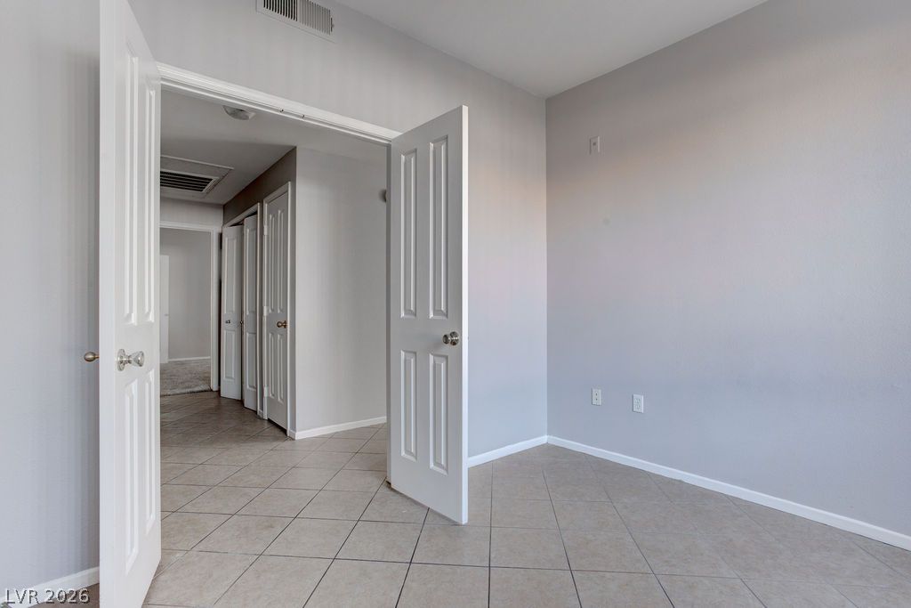 Photo 2 of 2900 Sunridge Heights Parkway #418