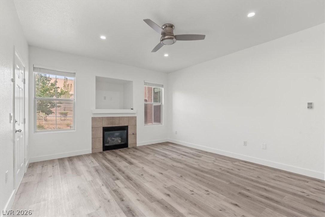 Photo 8 of 31, 9975 Peace Way #1154