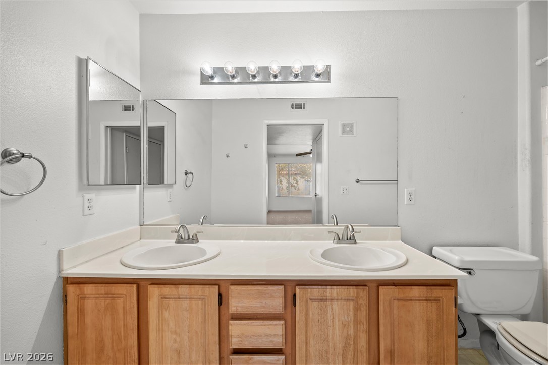 Photo 18 of 22, 5710 E Tropicana Avenue #2234