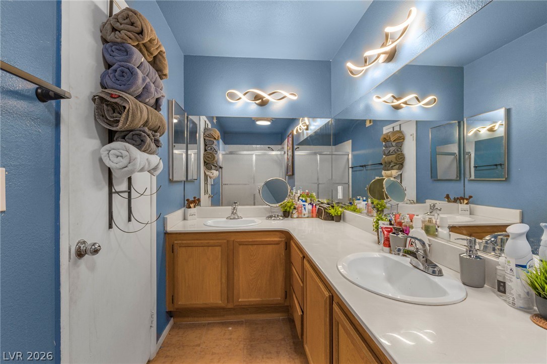 Photo 15 of 24, 1575 W Warm Springs Road #1313