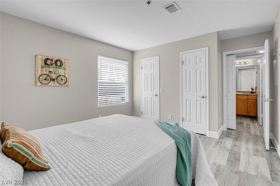 Photo 22 of 39, 4200 S Valley View Boulevard #1069