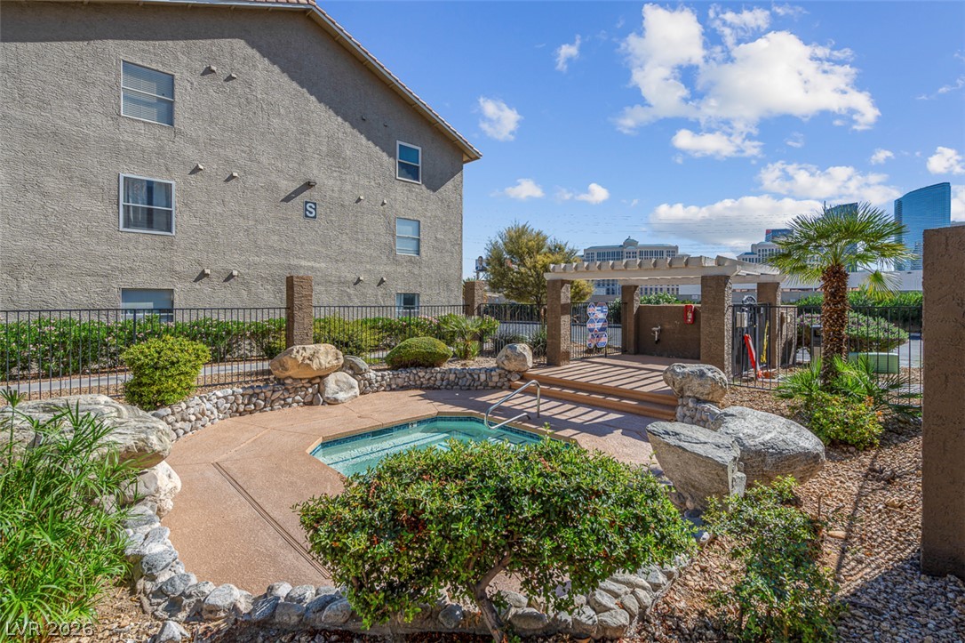 Photo 35 of 39, 4200 S Valley View Boulevard #1069