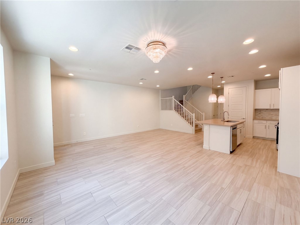 Photo 3 of 1250 Venue Street #102