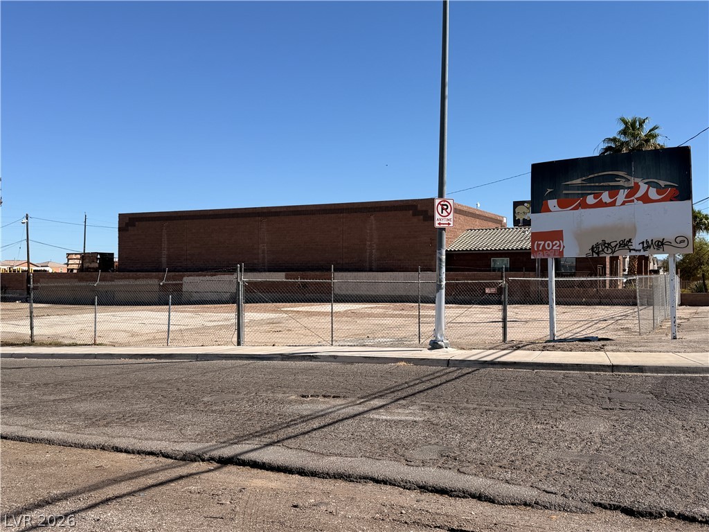 Photo 3 of 6101 Boulder Highway