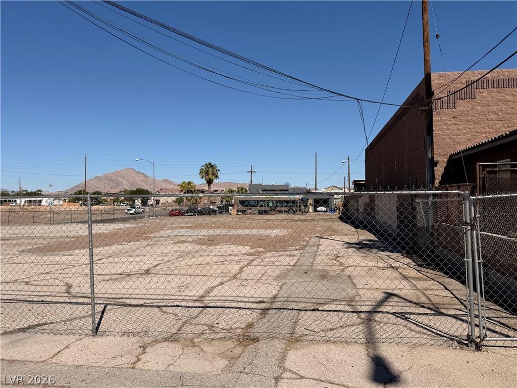 Photo 6 of 8, 6101 Boulder Highway