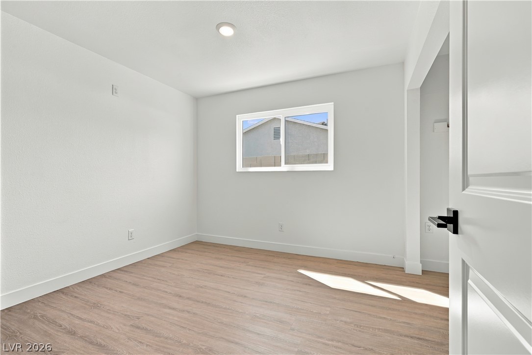 Photo 12 of 23, 1217 Vaughn Street