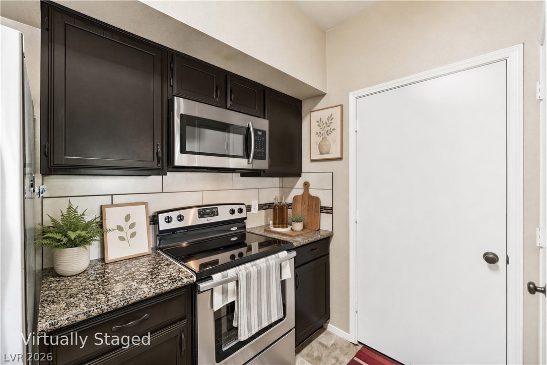 Photo 5 of 45 Maleena Mesa Street #1413