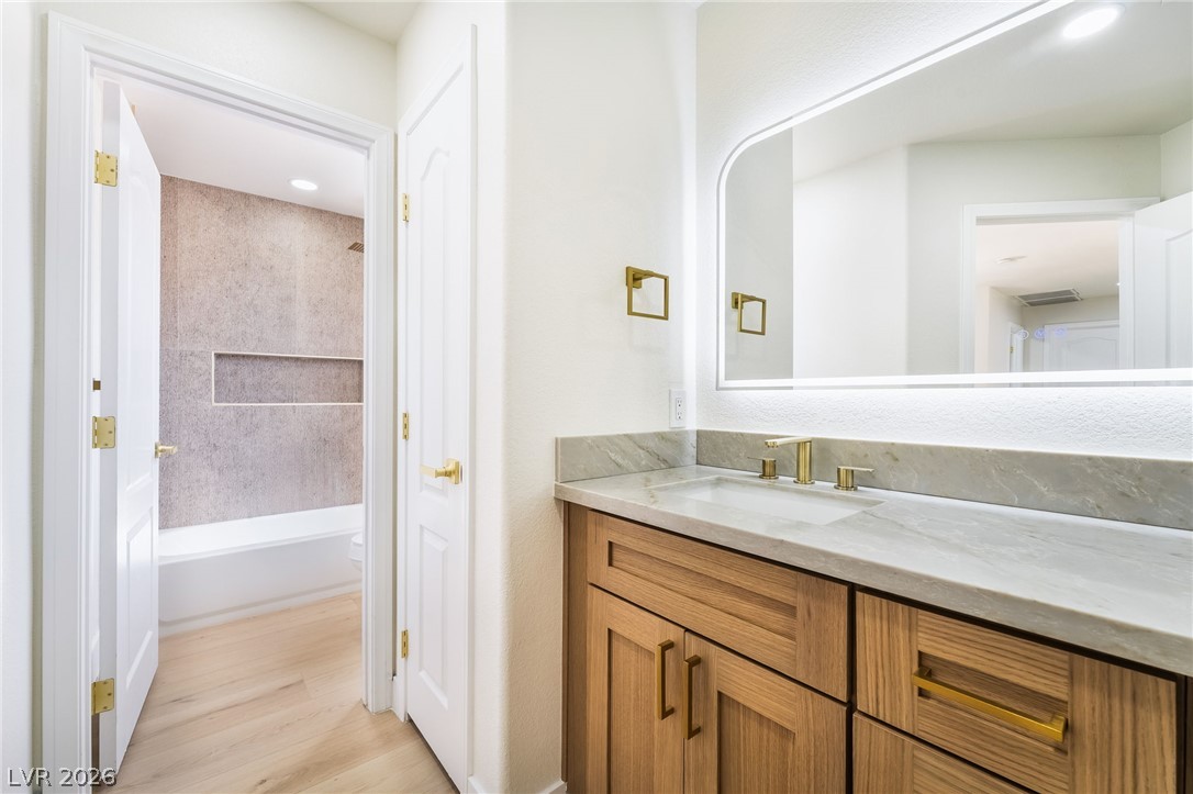 Photo 37 of 54, 9681 Drayton Avenue