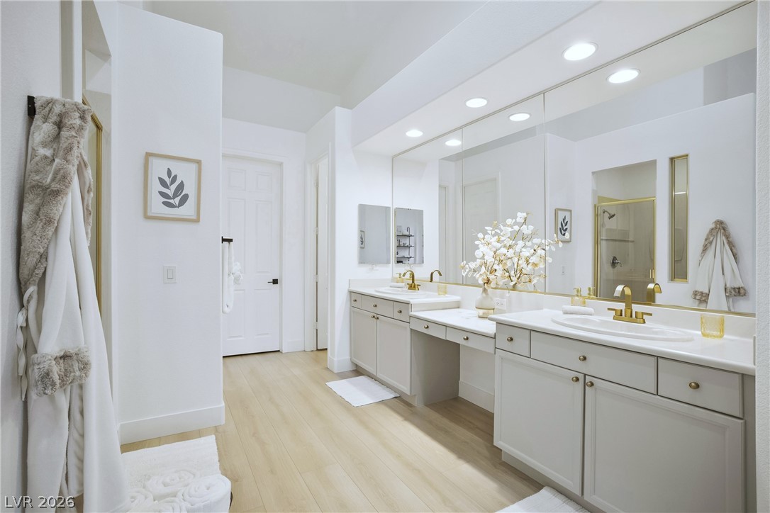 Photo 36 of 80, 5686 San Florentine Avenue