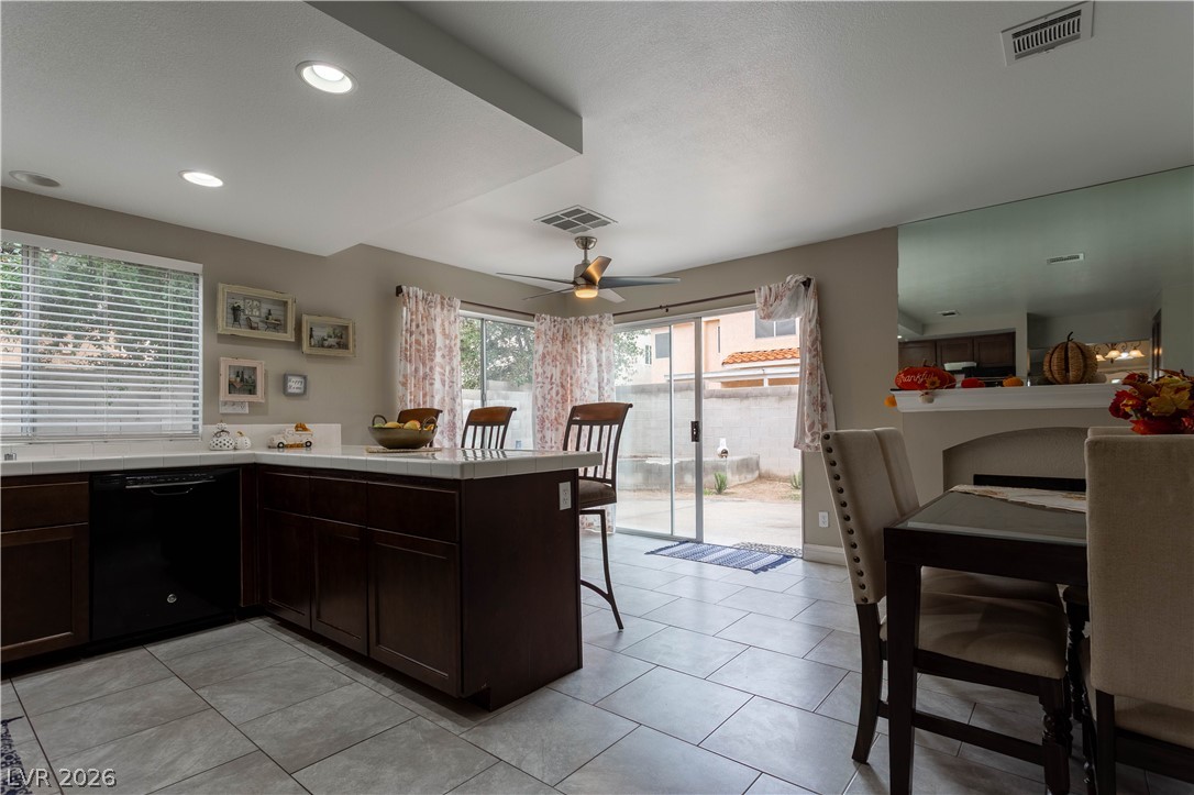 Photo 8 of 30, 1316 Grey Hunter Drive