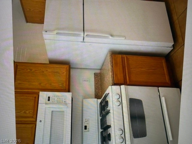 Photo 10 of 18, 9330 W Maule Avenue #113