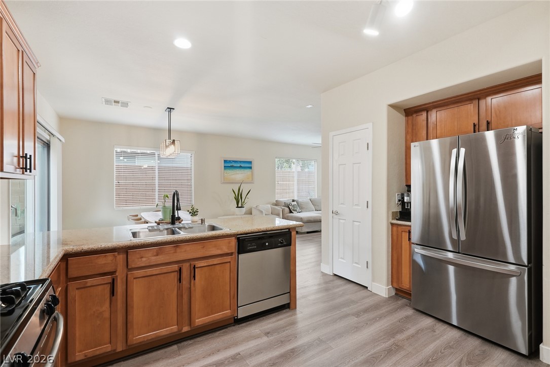 Photo 9 of 46, 9017 Castledowns Street