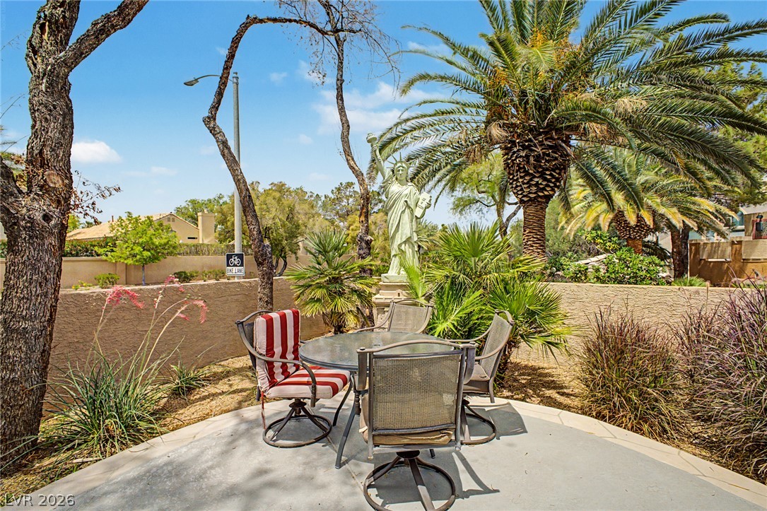 Photo 42 of 43, 109 Weatherwood Court