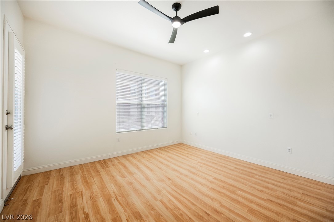 Photo 20 of 70, 44 E Serene Avenue #402