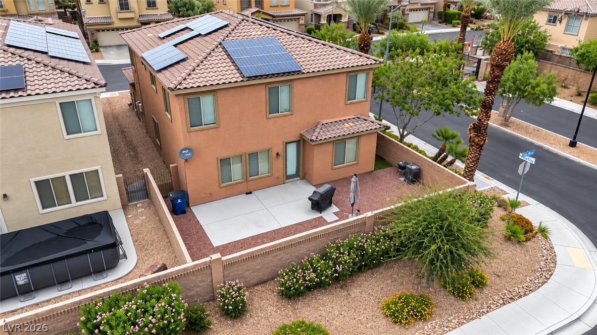 Photo 5 of 113 Peak Villa Avenue