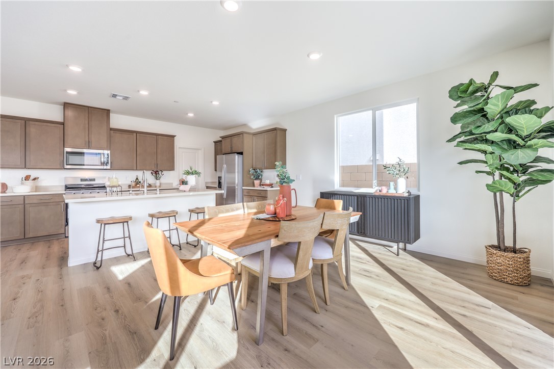 Photo 11 of 42, 6048 Bamboo Breeze Way