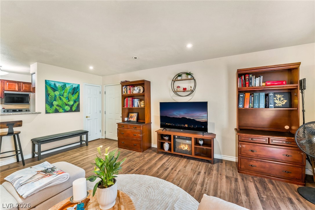 Photo 8 of 34, 2451 N Rainbow Boulevard #1005