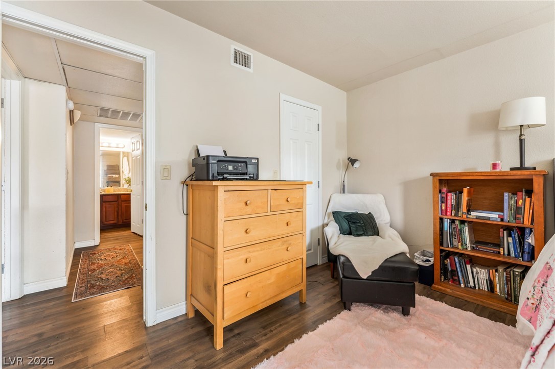 Photo 27 of 34, 2451 N Rainbow Boulevard #1005