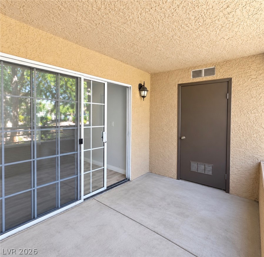 Photo 24 of 39, 2200 S Fort Apache Road #2157