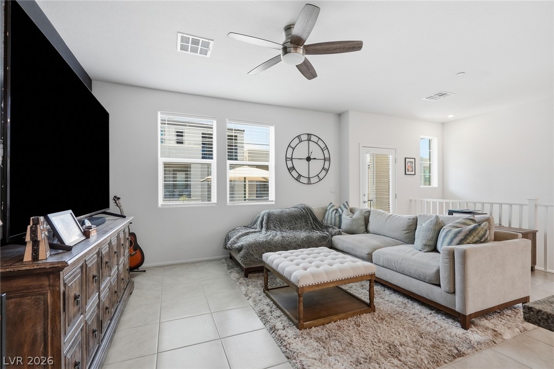 Photo 4 of 6155 Garden Oasis Street
