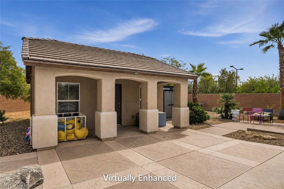 Photo 3 of 5527 Breecher Avenue