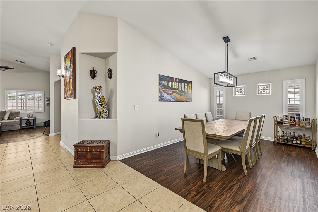 Photo 13 of 42, 4604 Sea Dream Avenue