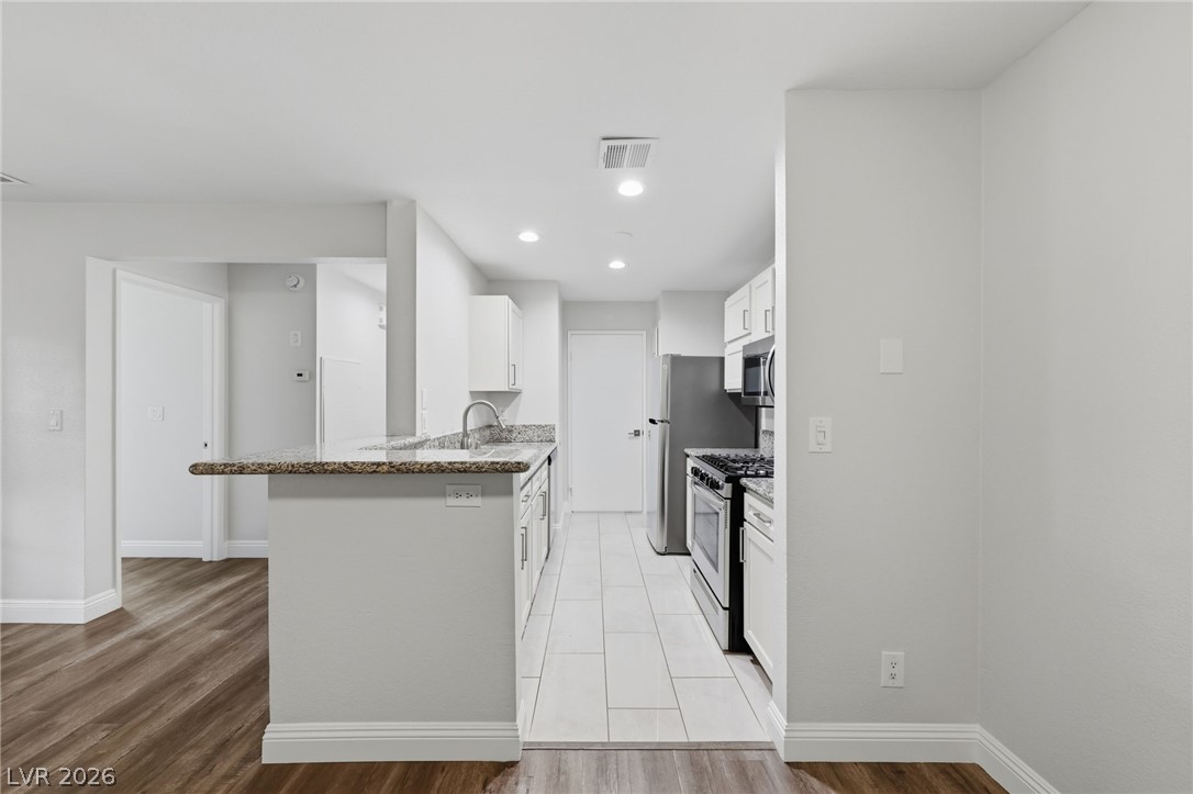 Photo 49 of 54, 2200 S Fort Apache Road #1050