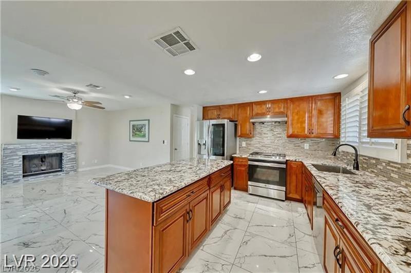 Photo 14 of 26, 6729 Airdale Circle