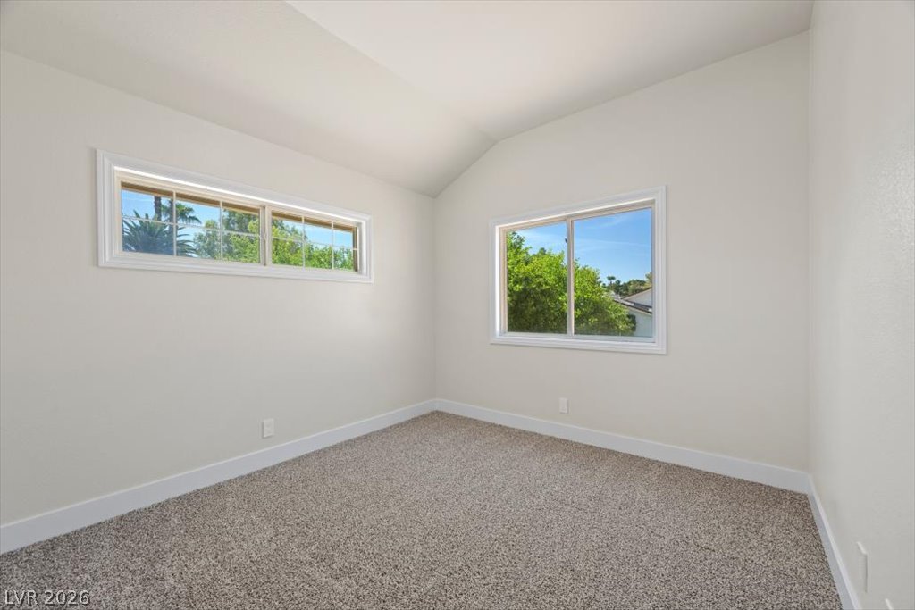 Photo 31 of 49, 531 Carnforth Drive