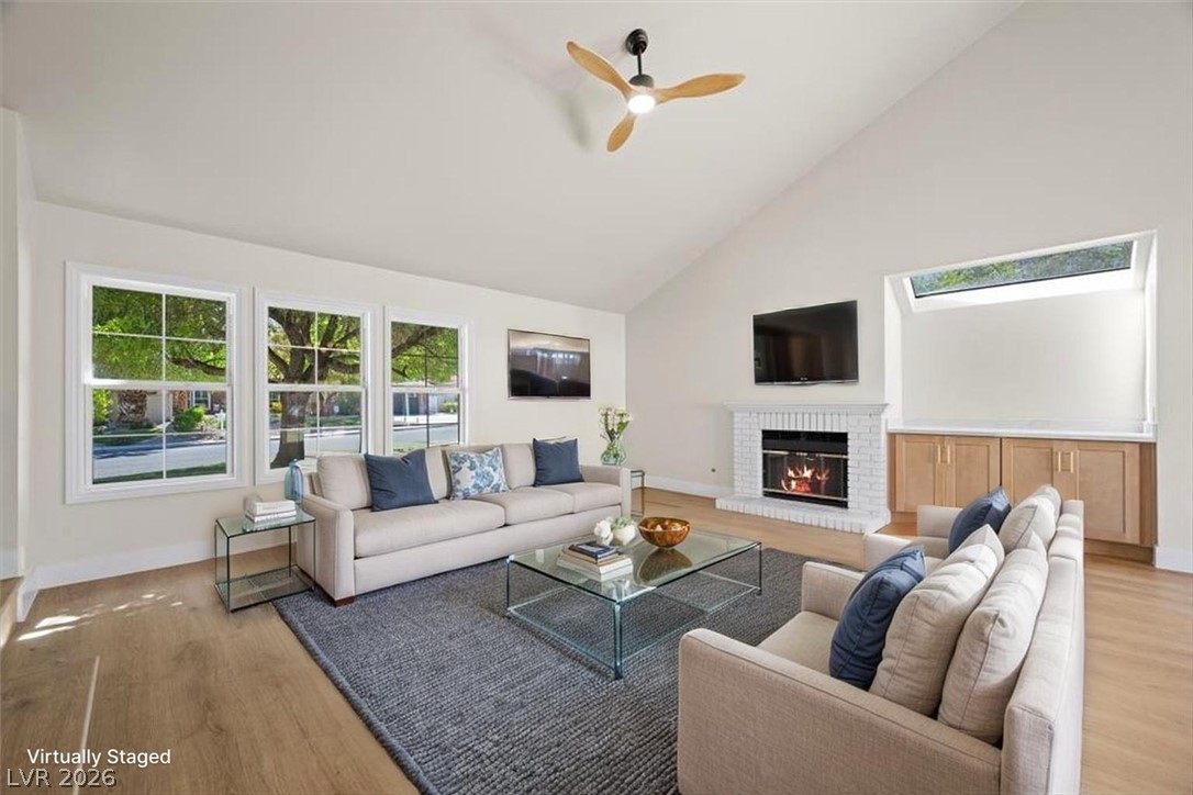Photo 2 of 531 Carnforth Drive